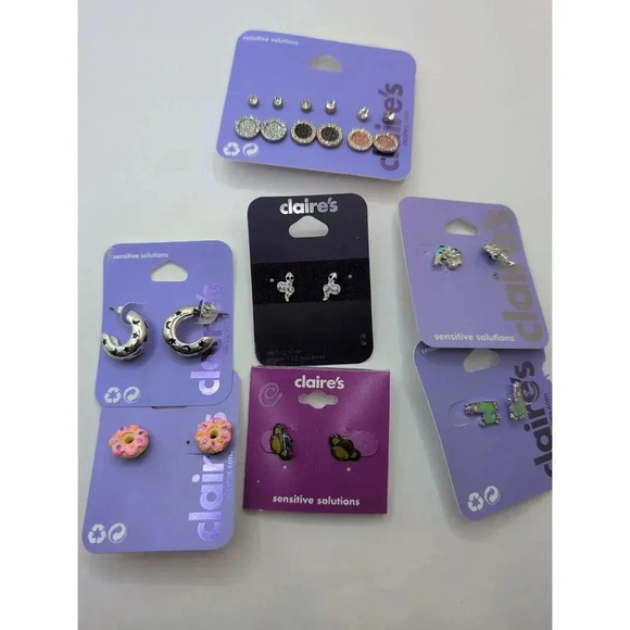 12 Pairs NWT Earrings Claire's Multicolor Donuts Monkeys Snakes Dolphins Bundle - Picture 2 of 9